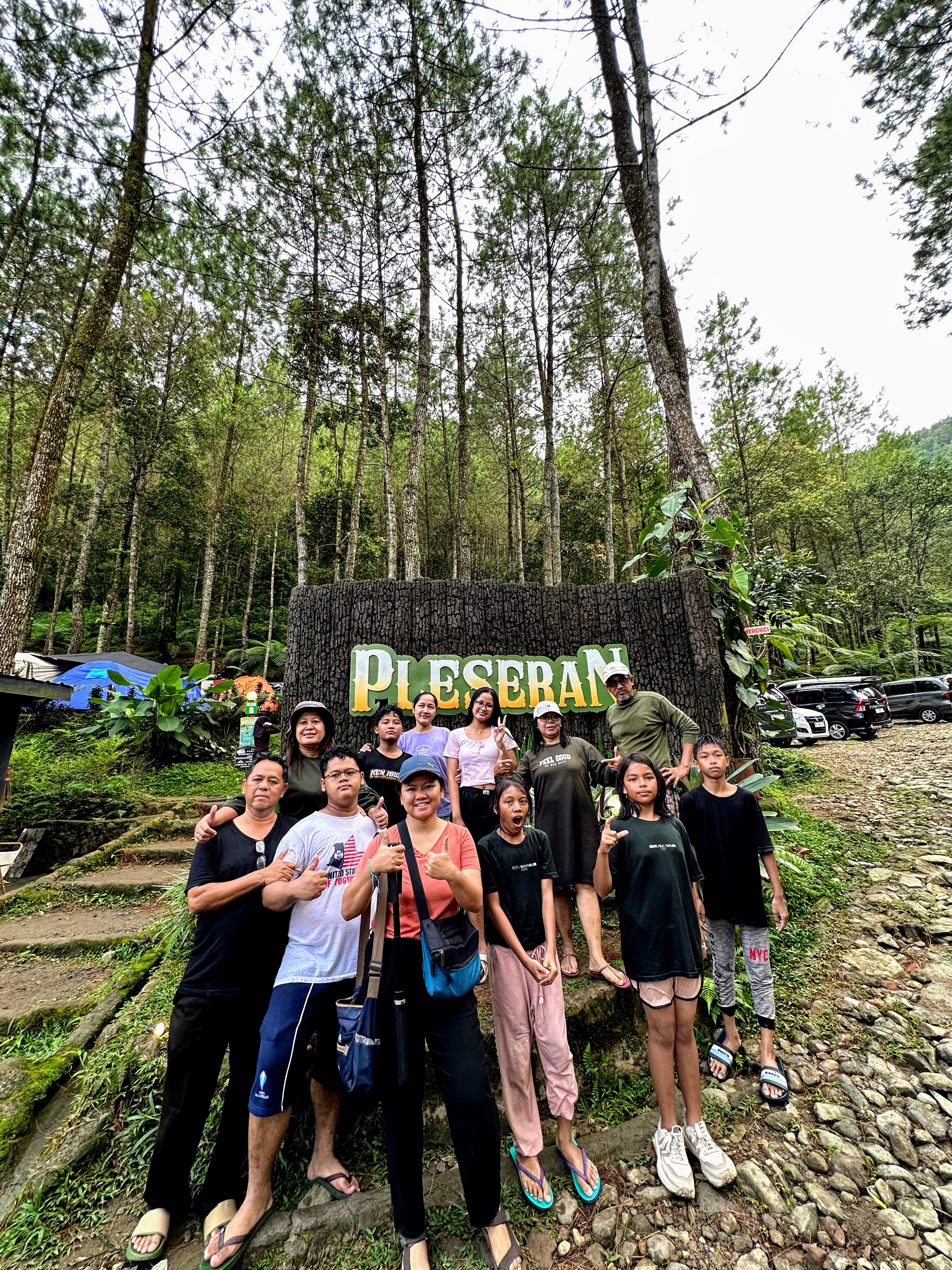 Trip wisata jeep Tawangmangu untuk keluarga