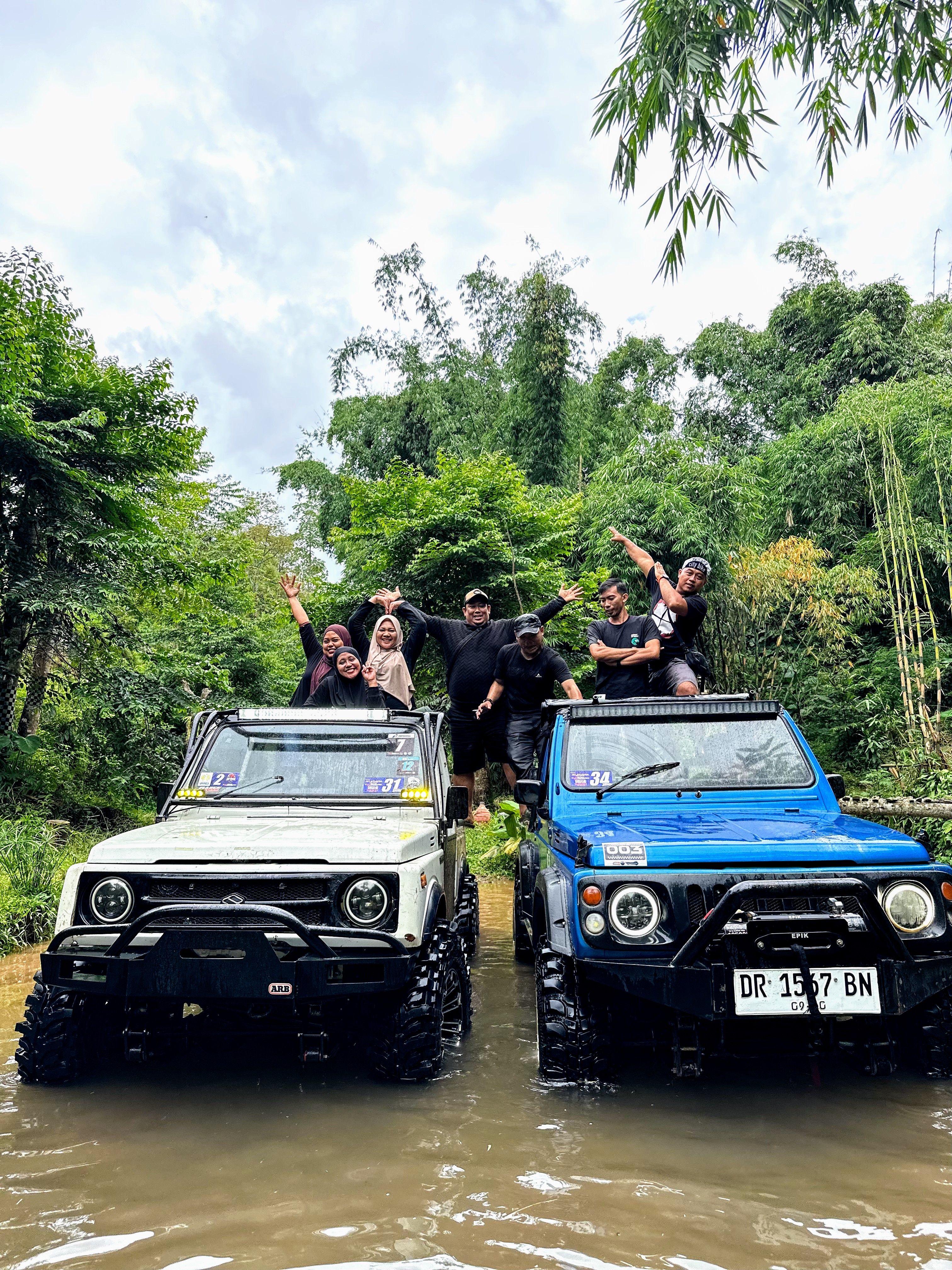 Trip jeep Tawangmangu bersama driver lokal berpengalaman