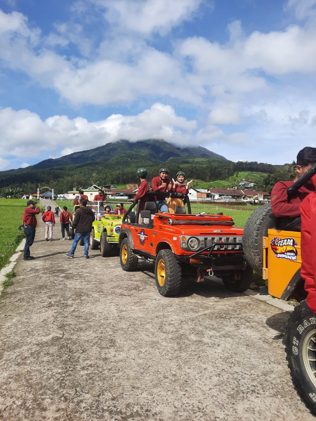 Paket Jeep Short B Tawangmangu