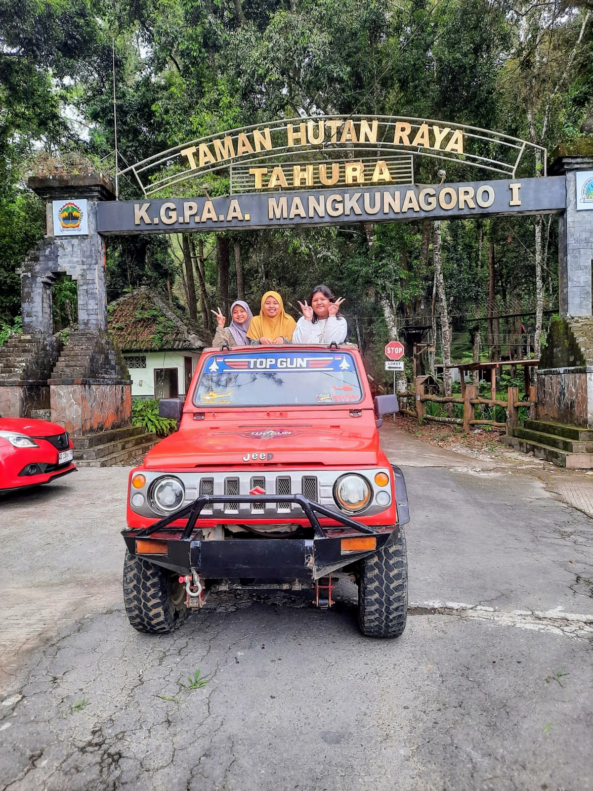 Paket Jeep Medium B Tawangmangu